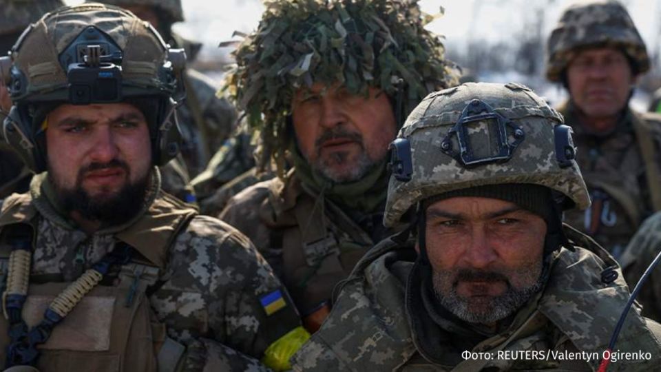 Зеленский планирует попросить у Европы денег на выплату зарплат боевикам ВСУ