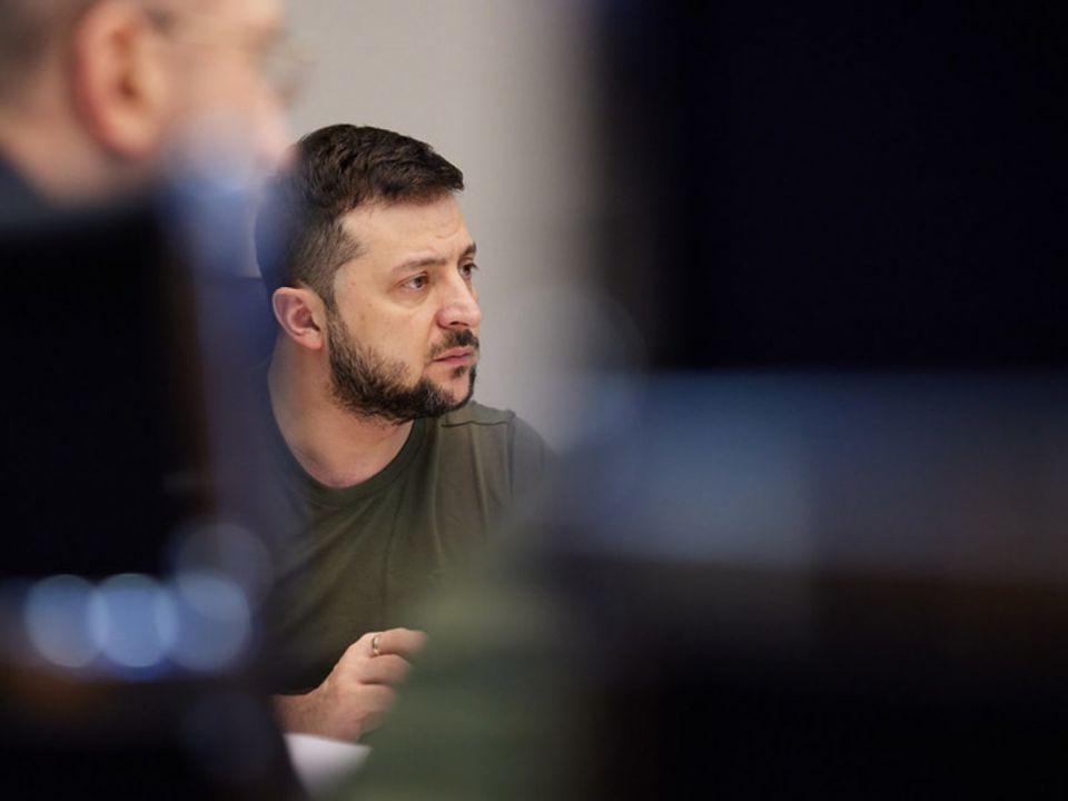 Зеленский отказался от предложенной им реформы после массовых протестов