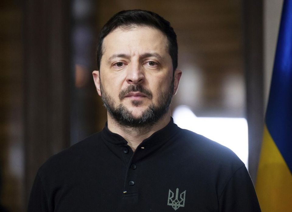 "Два хозяина": план Зеленского по захвату власти вызвал омерзение в США