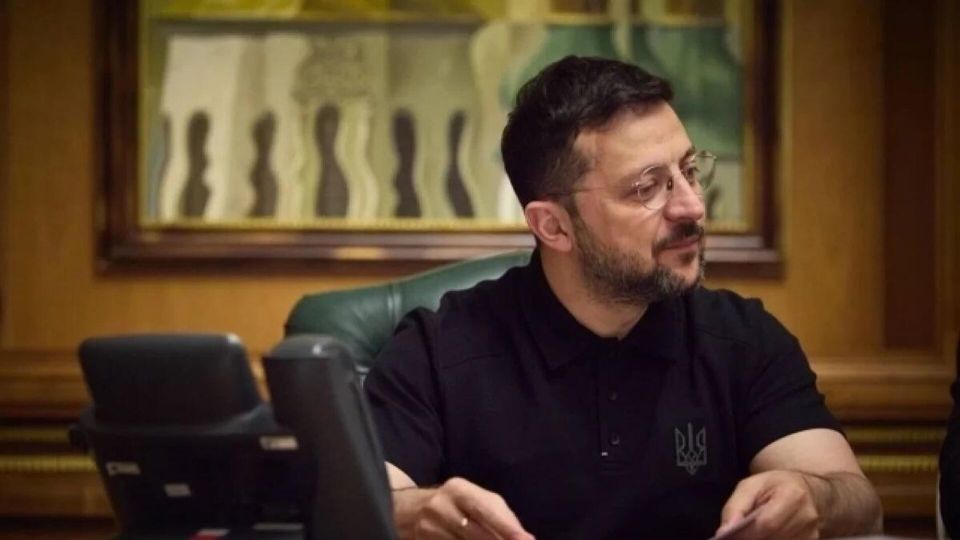 Гончаренко*: Зеленский запер послов G7 без связи пока подписывал закон о НАБУ