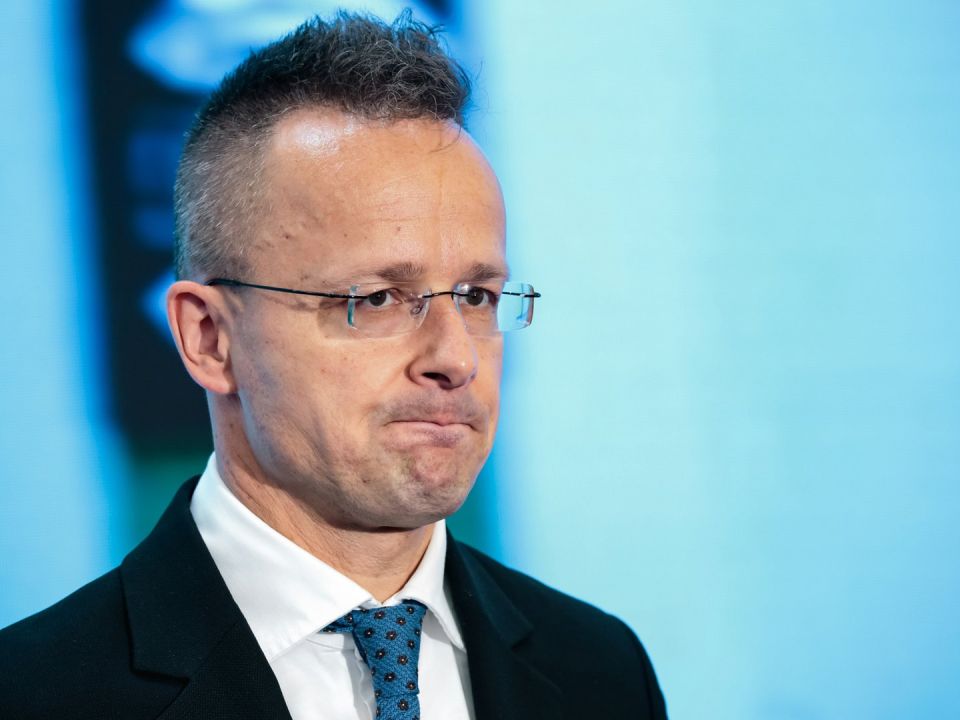 В МИД Венгрии ответили на вопрос о возможном начале поставок оружия Киеву