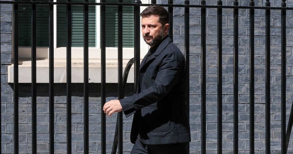 The Spectator: борьба Зеленского с НАБУ нанесла необратимый ущерб его имиджу