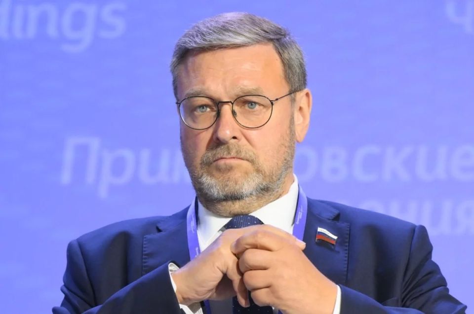 Придется отдавать долги либо банкротить страну