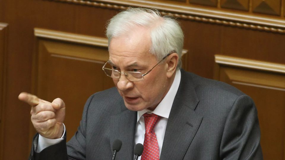 НАТО готовится к нападению на Россию к 2030 году – экс-премьер министр Украины