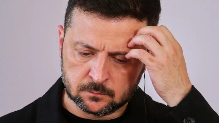 Зеленский* теряет поддержку Запада