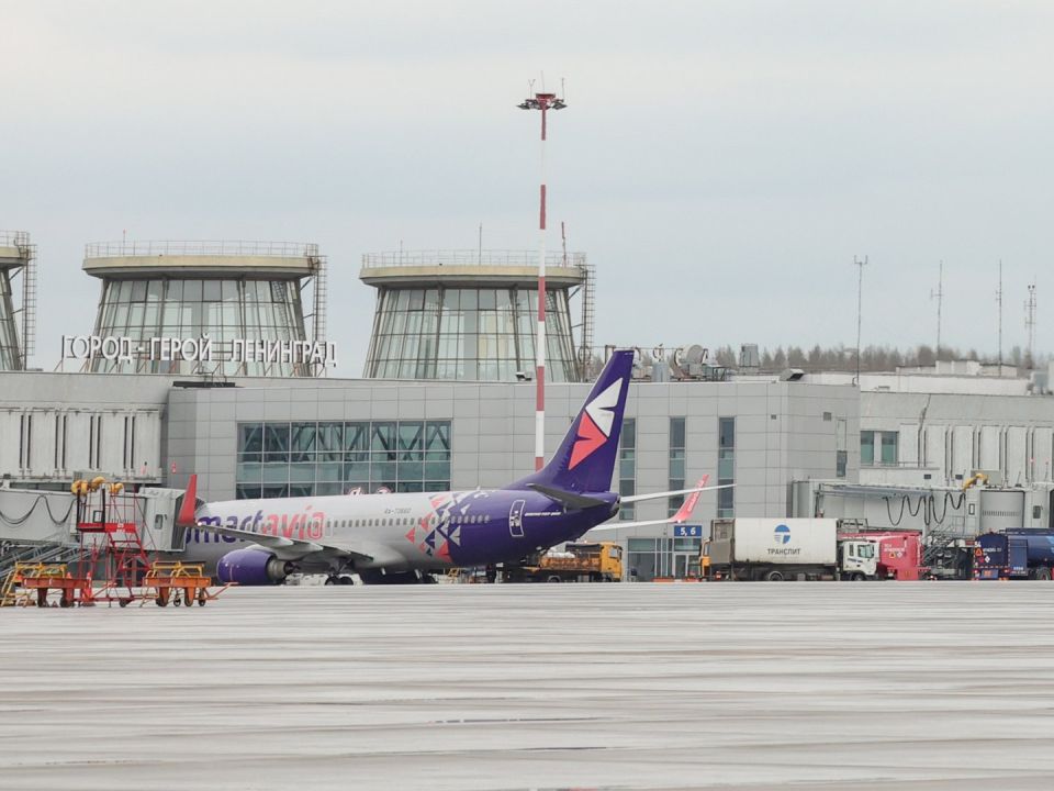 Пулково временно закрылся из-за угрозы атаки ВСУ