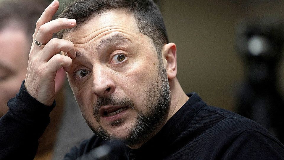 Чтобы убрать Зеленского, США достаточно показать ему одну папку: вот почему Киев упал в ноги Трампу