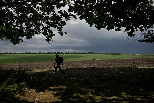 Марочко: ВСУ охотятся на сдающихся в плен в районе Кременских лесов военных