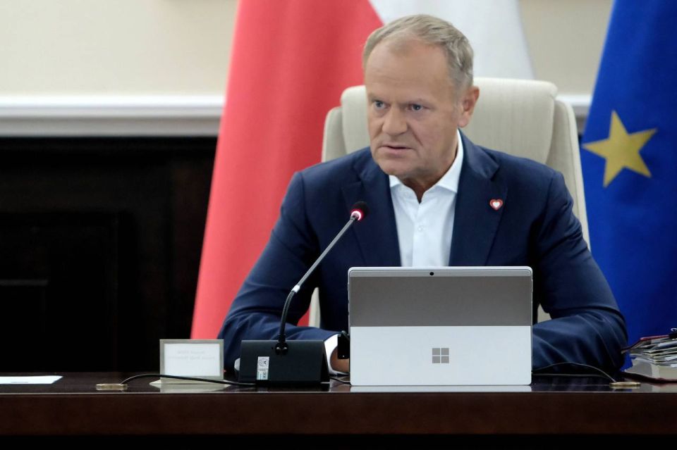 Существует множество признаков как минимум приостановки российско-украинского конфликта в ближайшем будущем, заявил польский премьер Дональд Туск