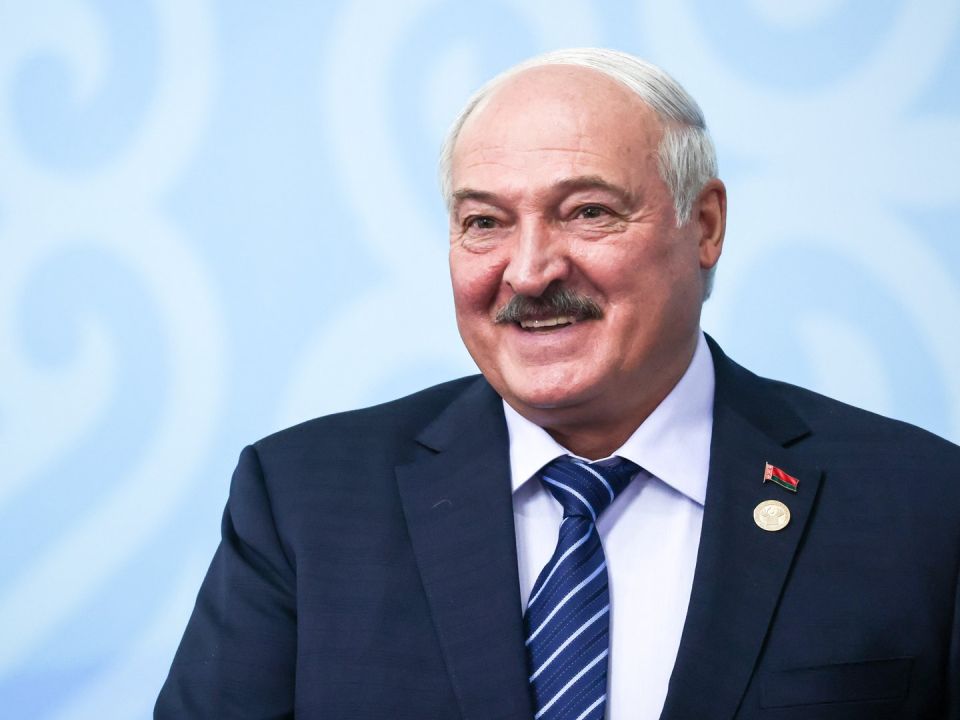 Путин поправил Лукашенко, когда тот заговорил о захвате территорий войсками РФ. Видео