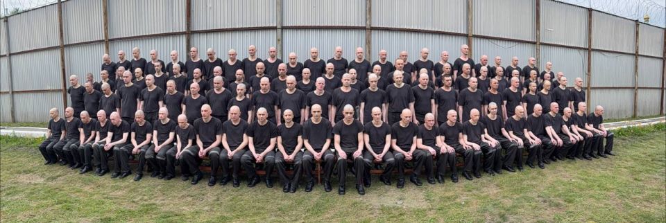 Это 99 человек из 1000 украинских пленных, которых Киев просто вычеркнул из списков на обмен, вставив другие фамилии