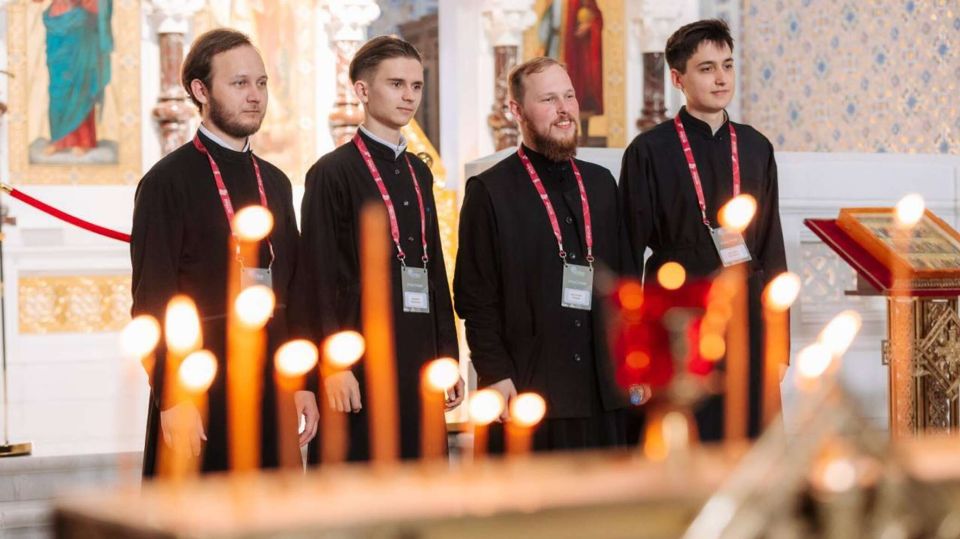 Место встречи Путина и Трампа и семинаристы РФ в Крыму – главное за день