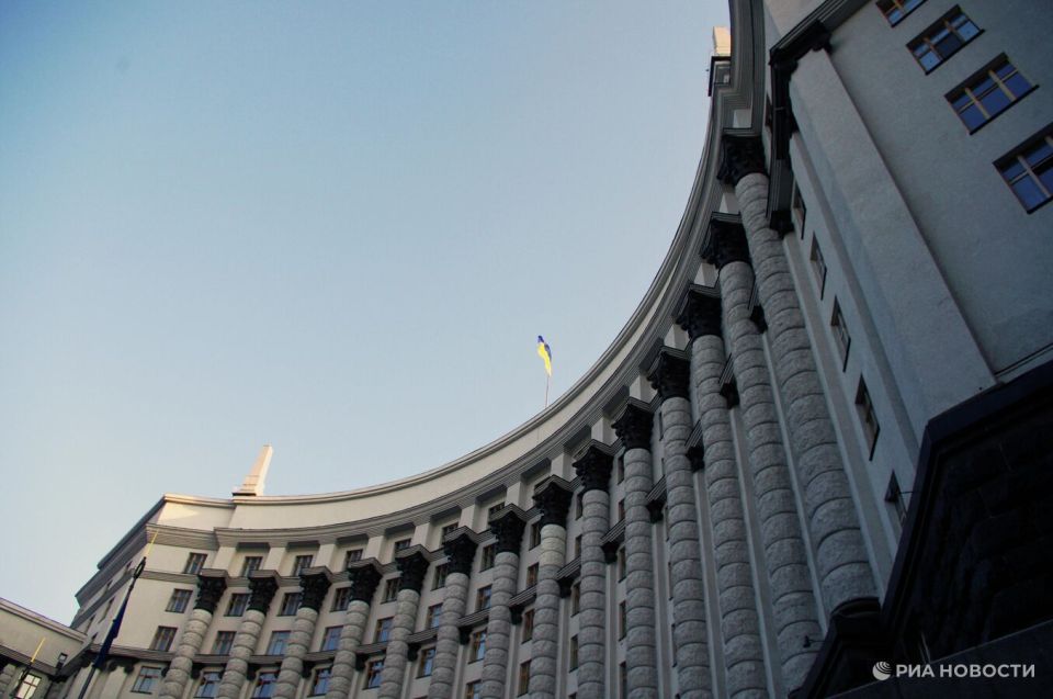 На Украине призвали исключить русский язык из перечня Европейской хартии