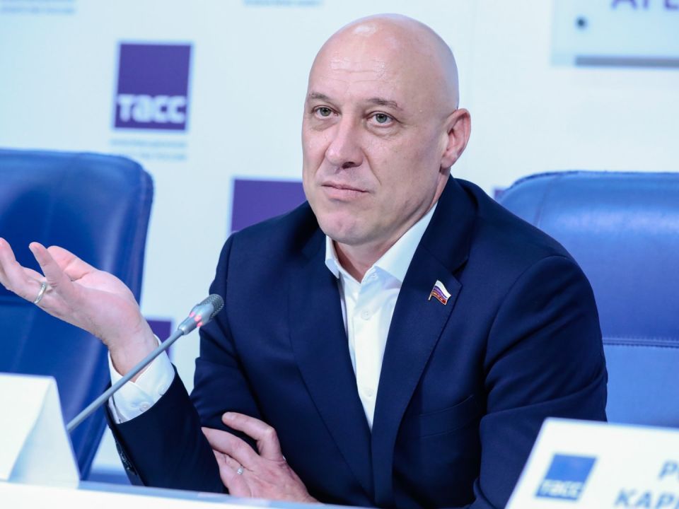 Дениса Майданова объявили в розыск