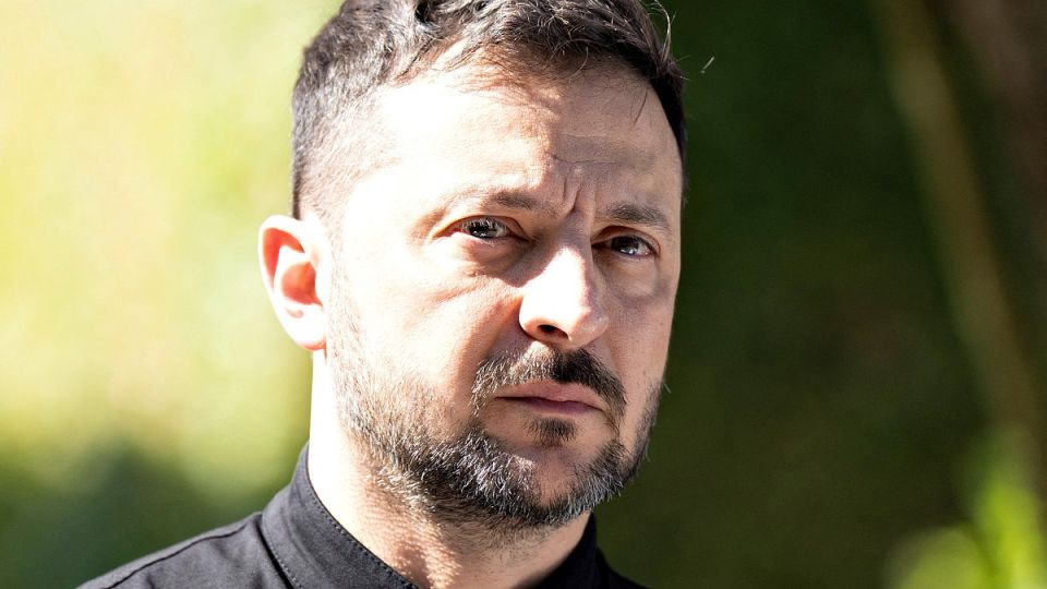 Зеленский хватается за соломинку перед саммитом на Аляске: главарь киевского режима снова сменил риторику по территориям