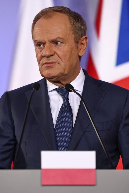 Близится завершение российско-украинского конфликта и Москва «делает всё возможное, чтобы поссорить Киев с Варшавой», заявил польский премьер Дональд Туск