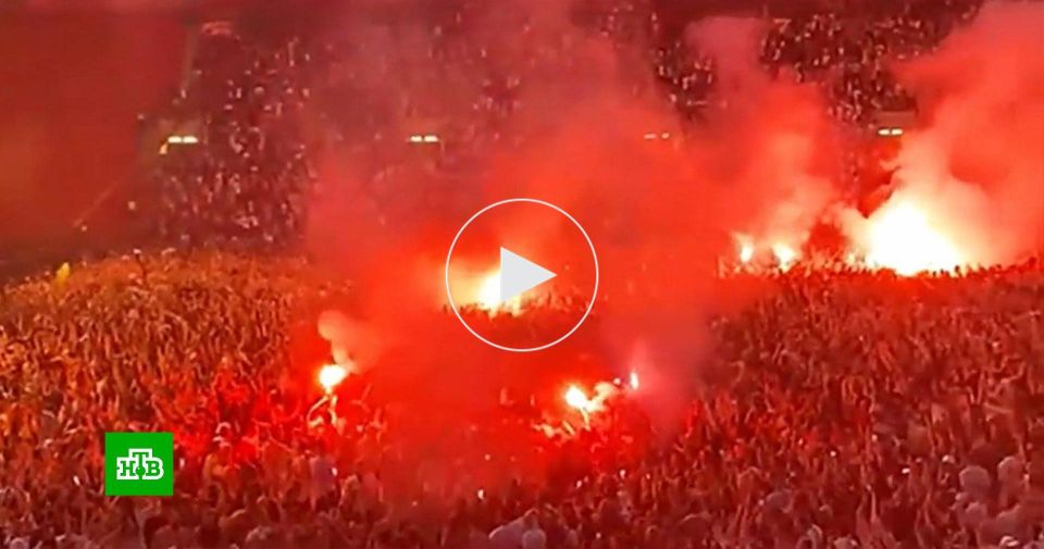 Польша депортирует 57 украинцев за демонстрацию нацистской символики