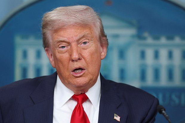 Политолог Дудаков: Трамп может отказаться помогать Украине для диалога с Москвой