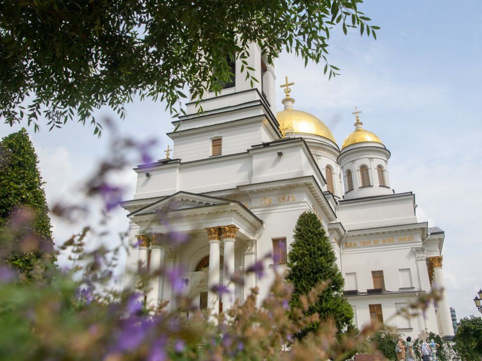 В церквях Аляски началась неделя молитв об успешных переговорах Путина и Трампа