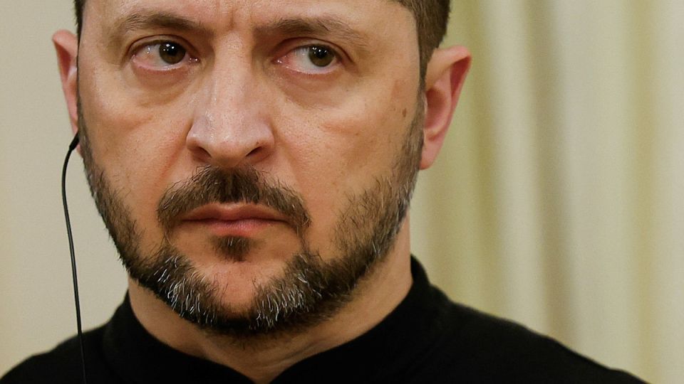 «Будто Москва просит о мире»: В США назвали бредом заявления Зеленского перед встречей Путина и Трампа