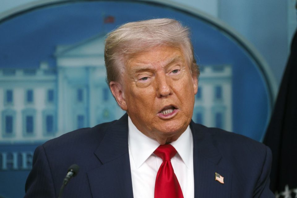 Администрация Дональда Трампа столкнулась с острым дефицитом экспертов по России накануне предстоящих переговоров с Владимиром Путиным, сообщает Financial Times