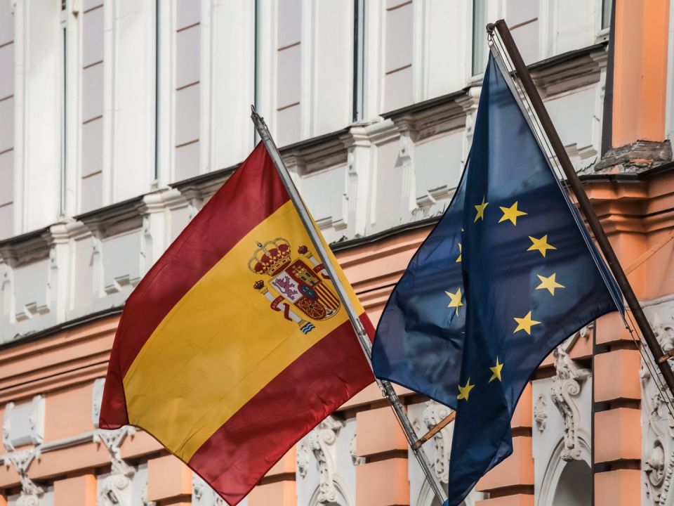 Парламент Испании отказался присоединиться к поддержке Украины