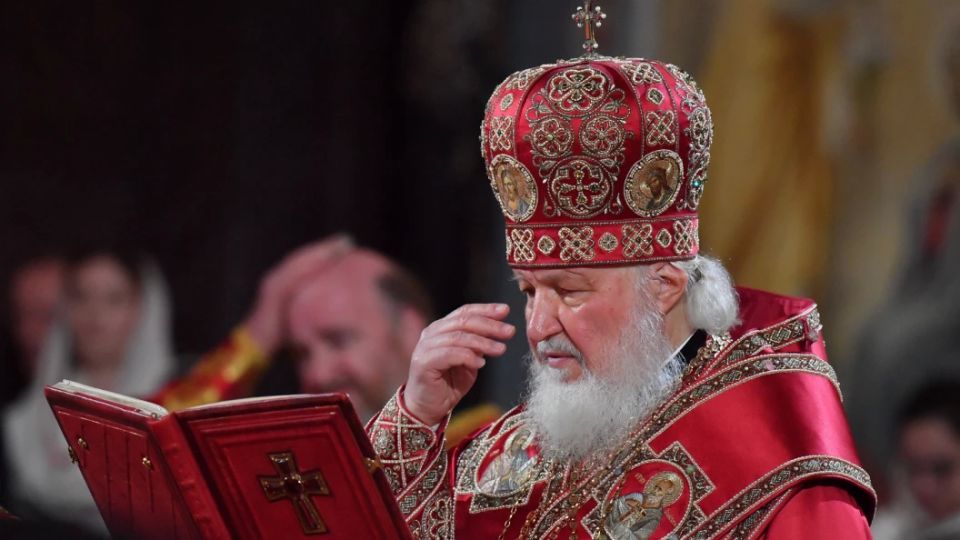 Русский Патриарх и американский архиепископ молятся об успехе переговоров на Аляске