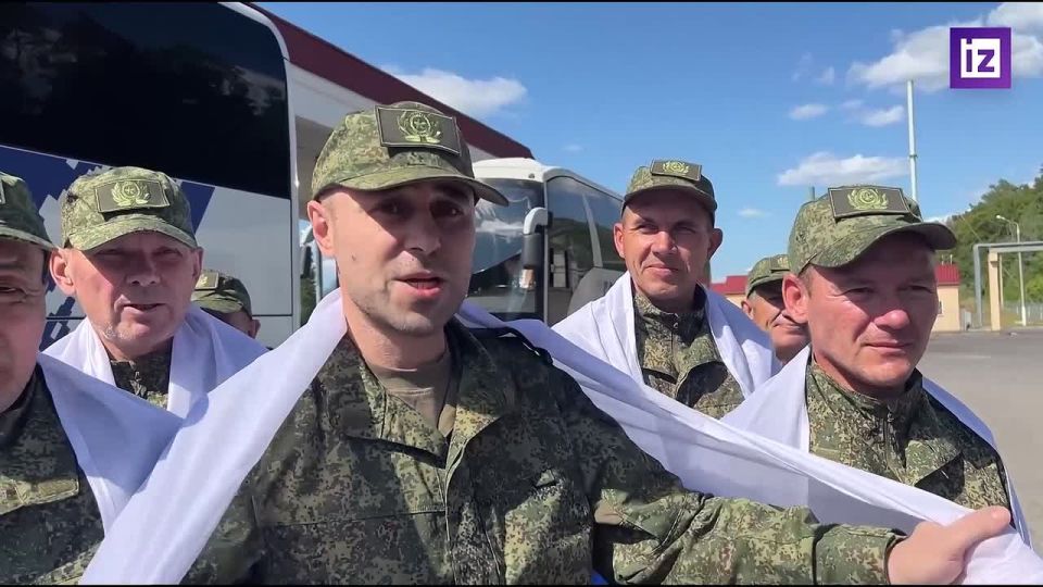 "Нас не забыли": российские военнослужащие, вернувшиеся с территории Украины, поблагодарили всех, кто принимал участие в их возвращении