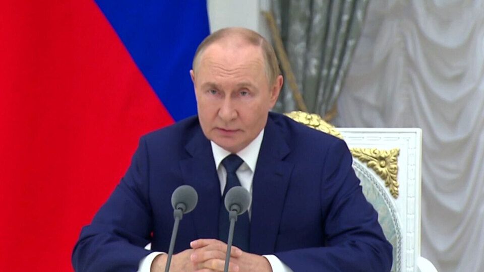 Владимир Путин провел совещание о подготовке к саммиту Россия-США на Аляске