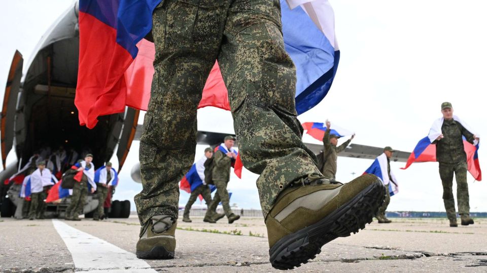 Россия вернула 84 военнослужащих с территории Украины