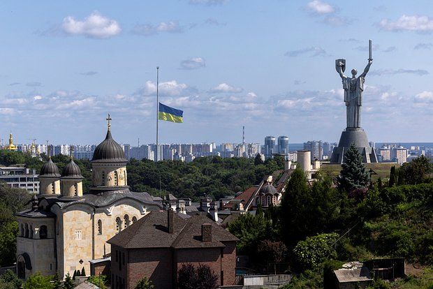 Times: Британия отказалась от идеи развертывания военного контингента на Украине