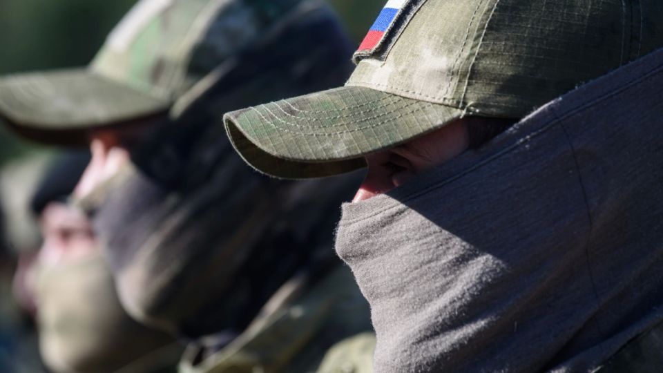 В Подмосковье совершил посадку самолёт с вернувшимися из плена русскими бойцами