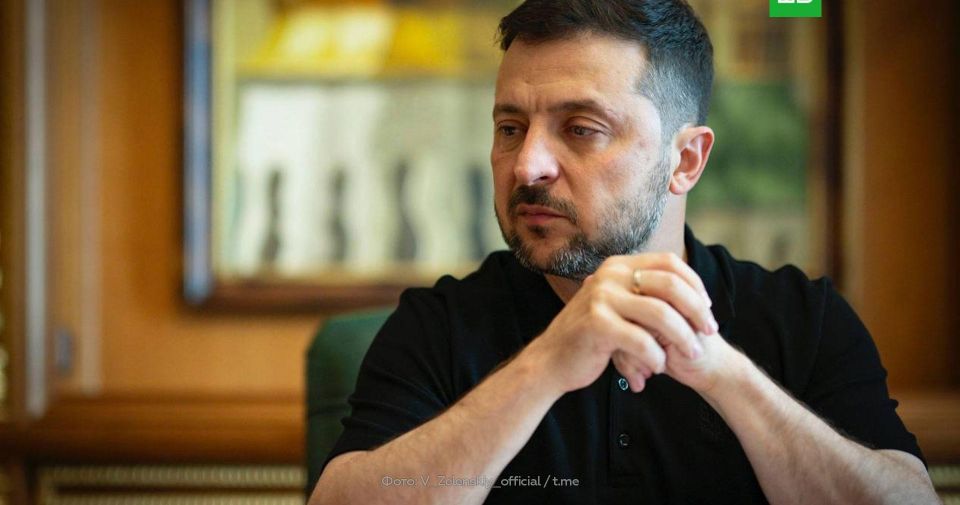 FT: ослабленный Зеленский переживает «момент максимального давления»