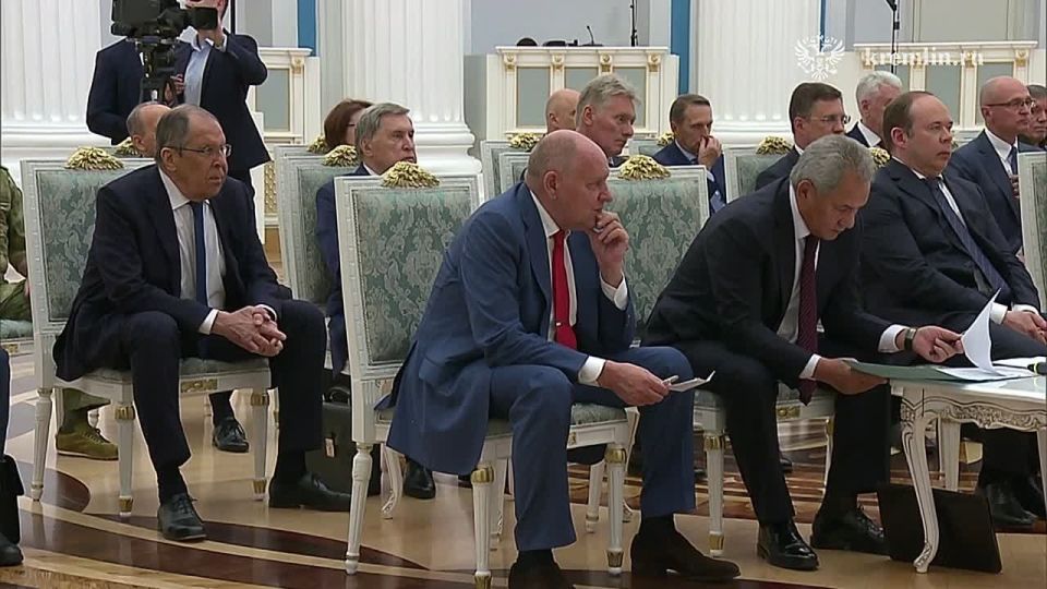 "Америка предпринимает искренние усилия для прекращения боёв на Украине", — Путин на совещании оценил усилия США в урегулировании конфликта