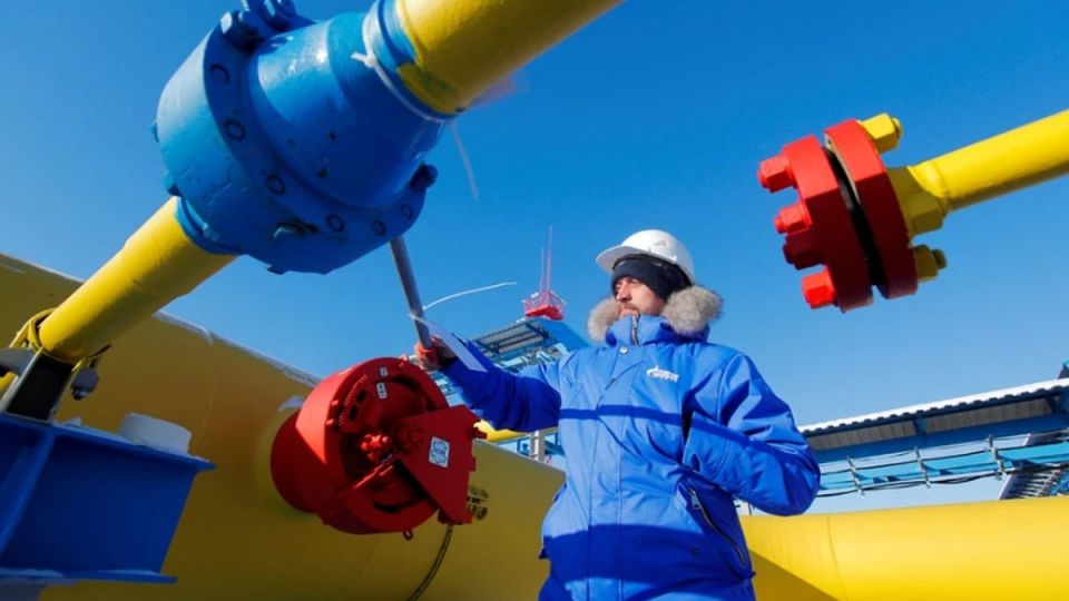 Ситуация смешная: Аналитик рассказал, чьим газом пользуется Украина, и кто за это платит