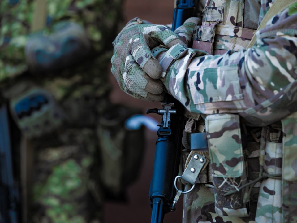 Боец ВСУ сдался в плен по совету родителей