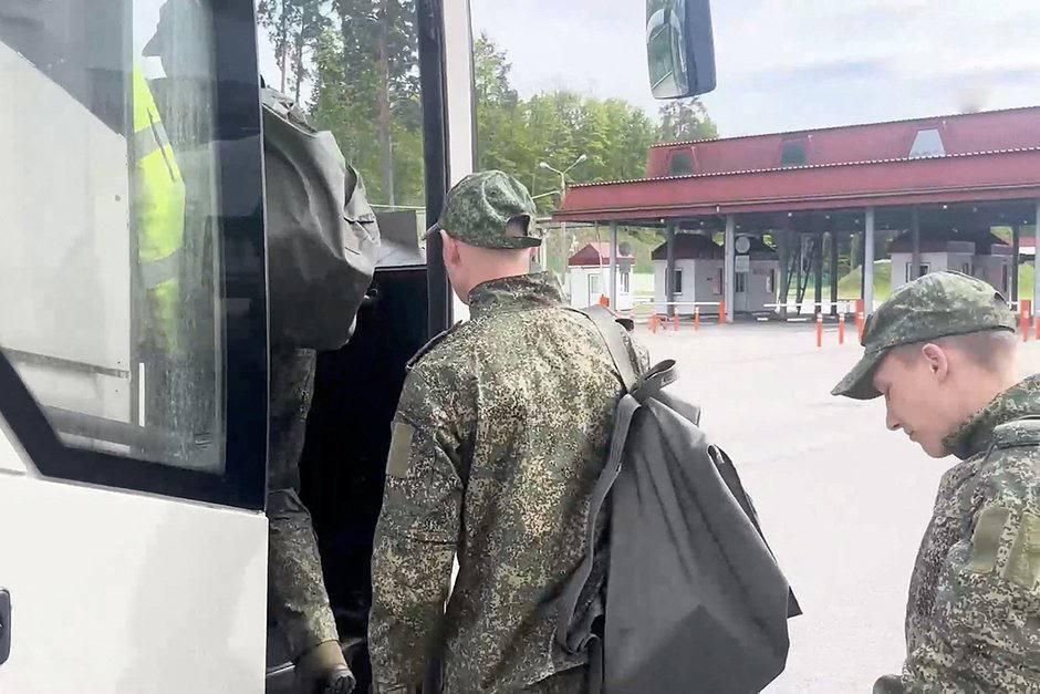 Еще 84 российских военнослужащих вернулись из украинского плена