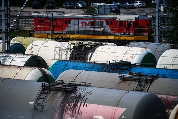 Bloomberg:          2022 