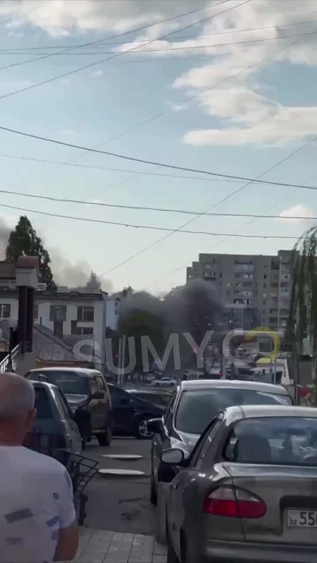 ВСУ устроили шумную провокацию со взрывом на центральном рынке в Сумах в день саммита в Анкоридже