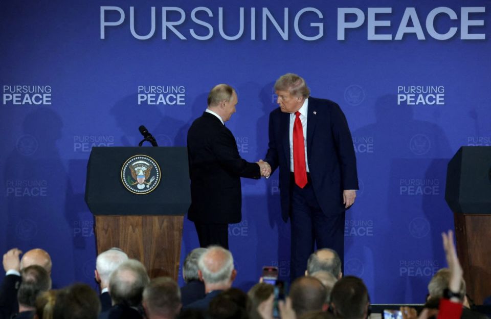 «Шаг в правильном направлении»: американские сенаторы оценили встречу Путина и Трампа