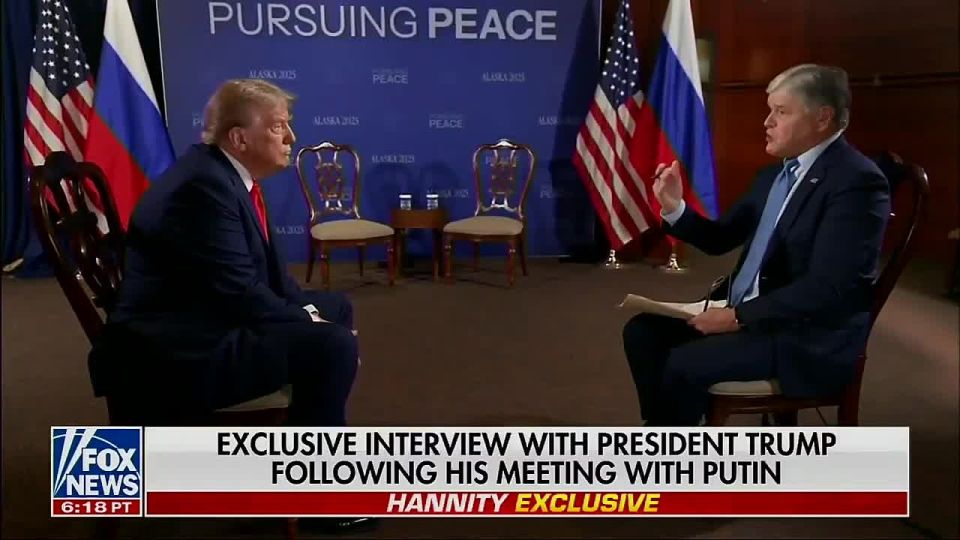 Трамп считает Россию могучей державой, в отличие Украины — и советует Киеву "заключить сделку"