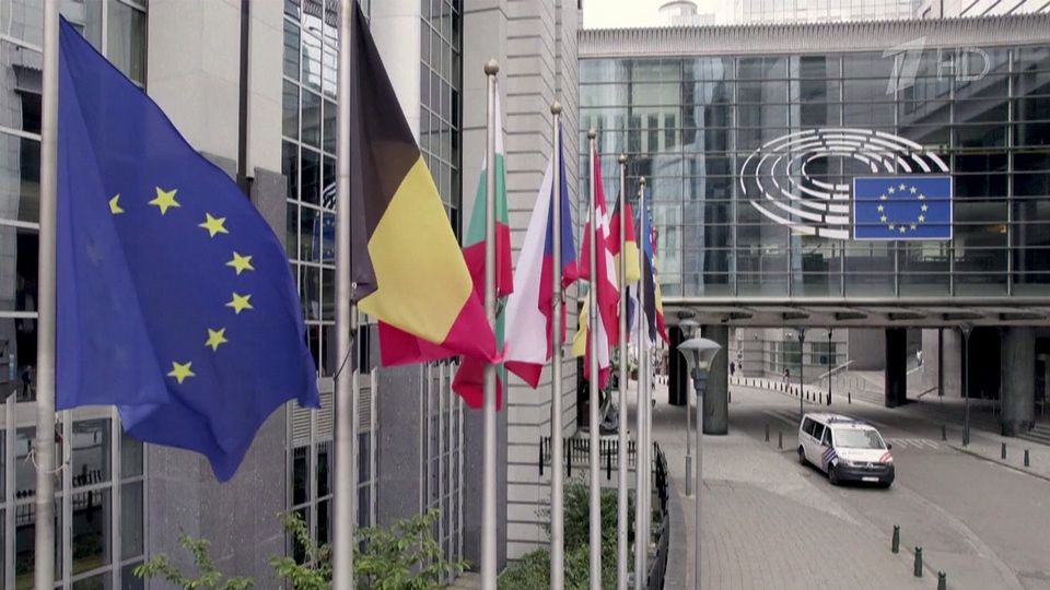 Дональд Трамп после саммита позвонил Зеленскому, а также лидерам стран НАТО и Евросоюза