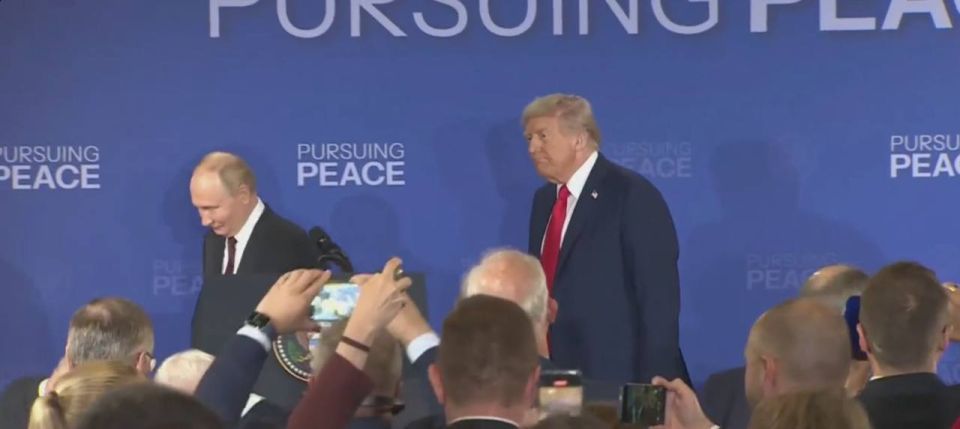 Евгений Лисицын: Встреча Путина и Трампа на Аляске завершилась без прорывов