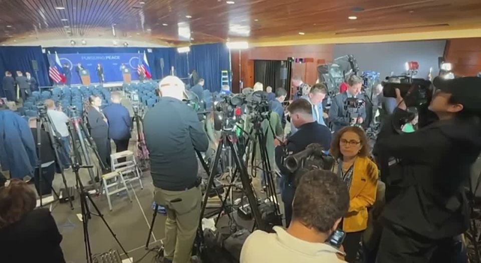 Россия искренне заинтересована в том, чтобы положить конец украинскому конфликту