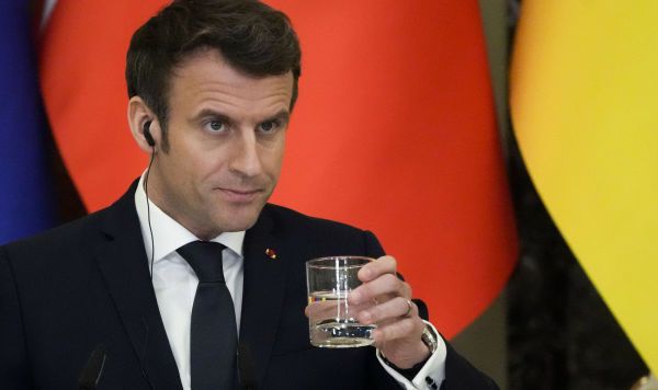 Макрон: "коалиция желающих" соберется в ближайшее время