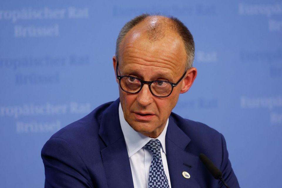 Мерц сообщил, что рассказал Зеленскому, как вести себя в Белом доме