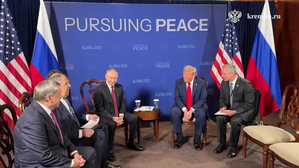 Мерц заявил, что увидел «хороший прогресс» на саммите России и США в Анкоридже