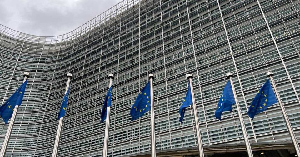 Фон дер Ляйен: Европа продолжит ужесточать санкции и оказывать давление на РФ