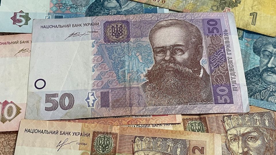 Кабмин Украины назвал главные приоритеты на 2026 год: половину бюджета направят на оружие