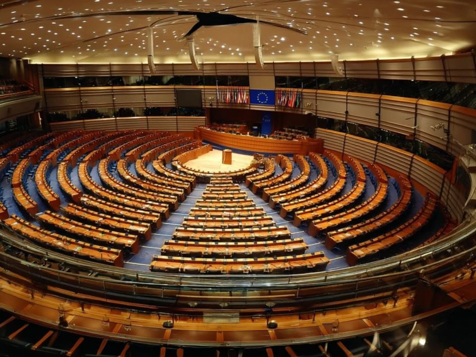 «Коалиция желающих» разрушается из-за недовольства участников: что это за объединение, его связи с Украиной